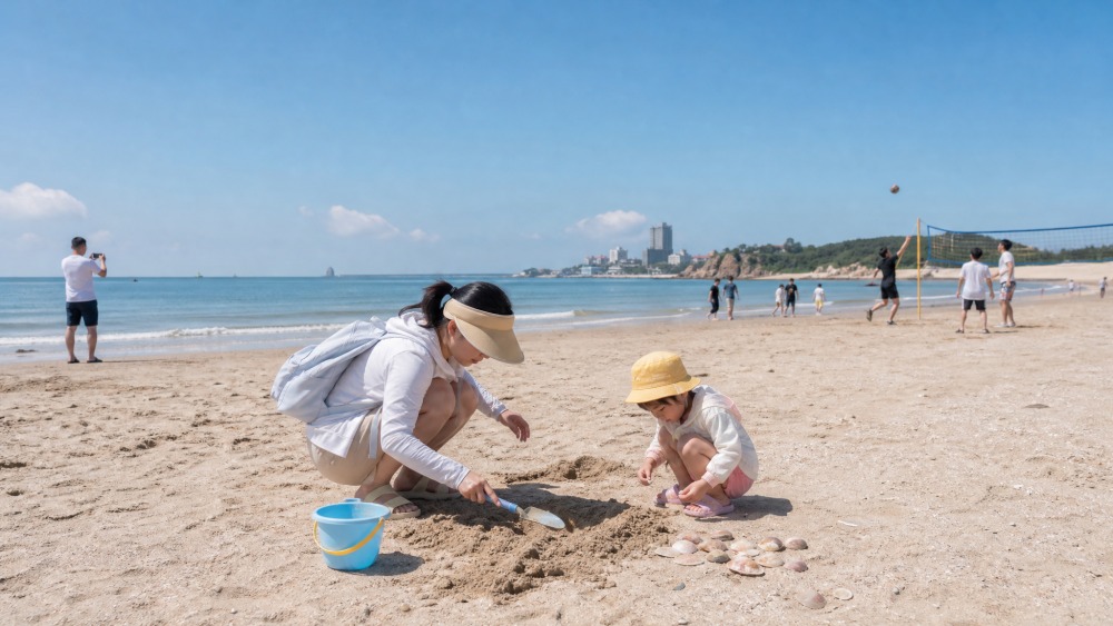 夹河大桥下的平缓沙滩